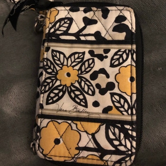 Vera Bradley set (laptop case & wristlet) - Picture 5 of 7